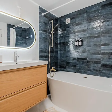 Casa Cruz Do Mar - Oceanview Gem Apartment *